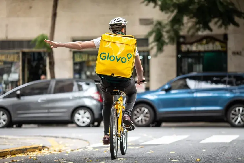 Куриер Glovo