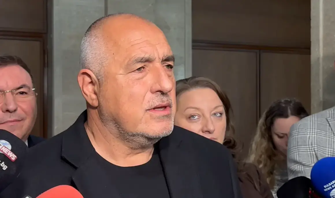 Борисов посъветва Даниел Митов "да омете всички" в МВР, замесени в контрабанда