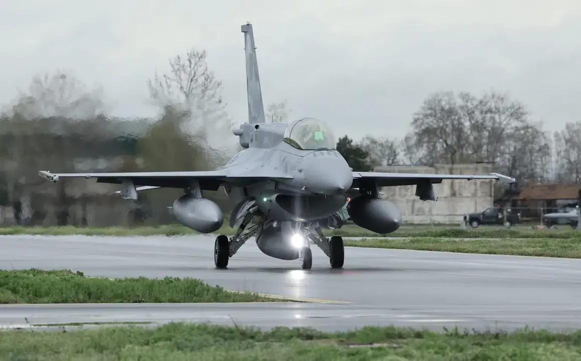 MO се задейства по скандала с F-16, след като Атанас Атанасов свиква Комисията за службите 