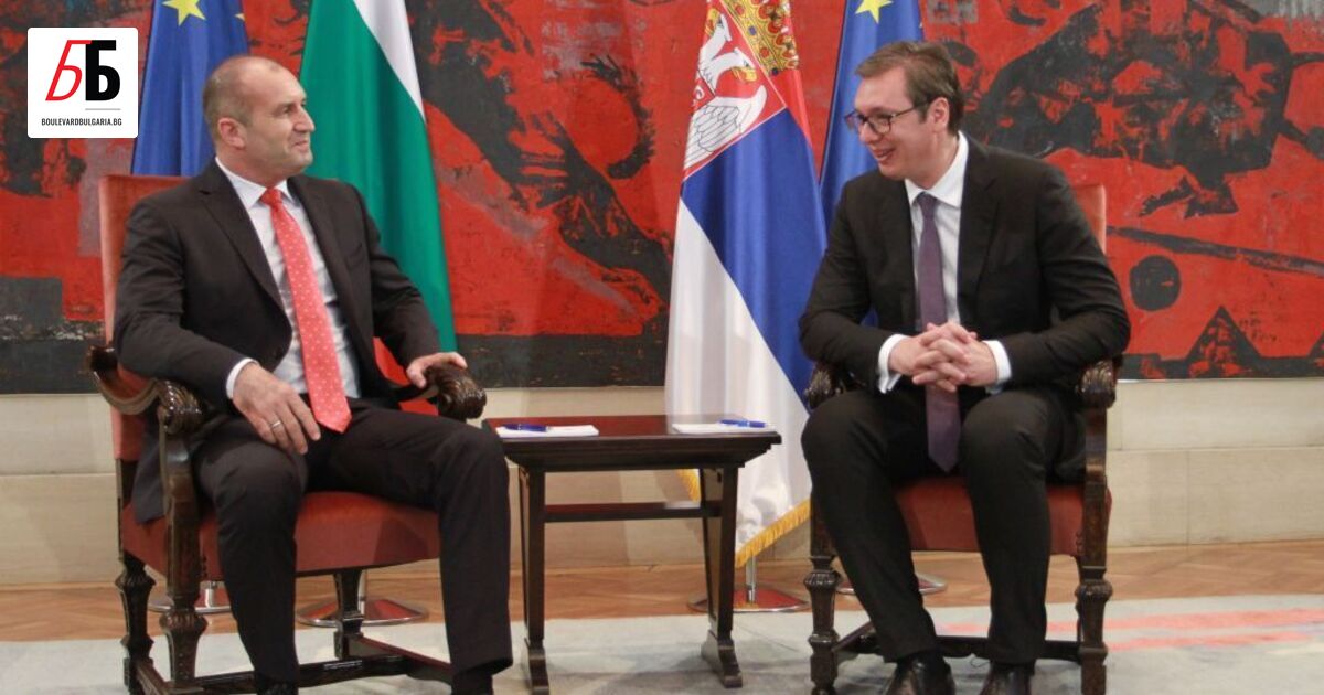 Президентите на Сърбия и Северна Македония - Александър Вучич и