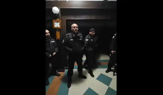 СДВР твърди, че са открили оръжия, включително и "Калашников", в "сараите" в Бояна