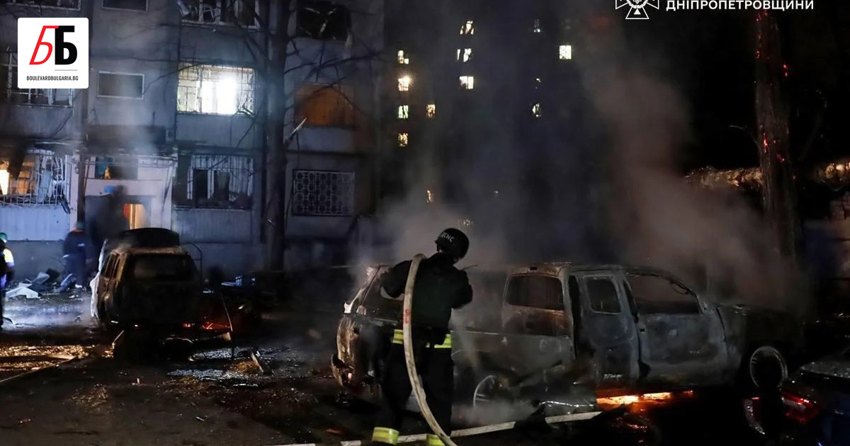 Трима души, сред които едно дете, са убити при нова