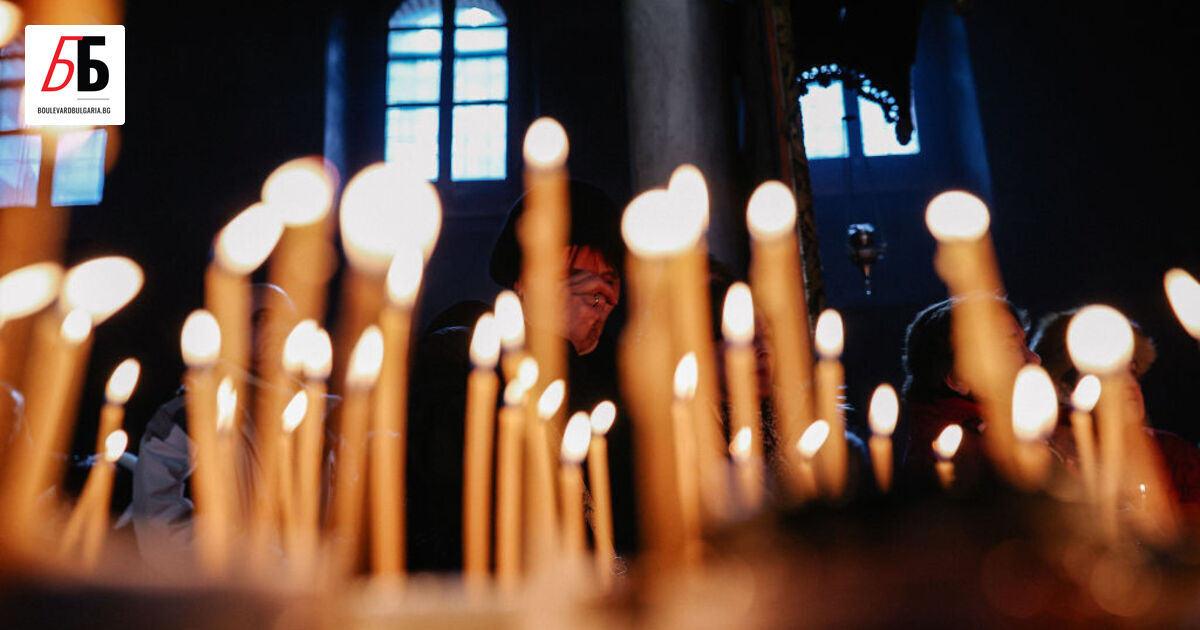 Велика събота е последният ден от Страстната седмица преди Великден.