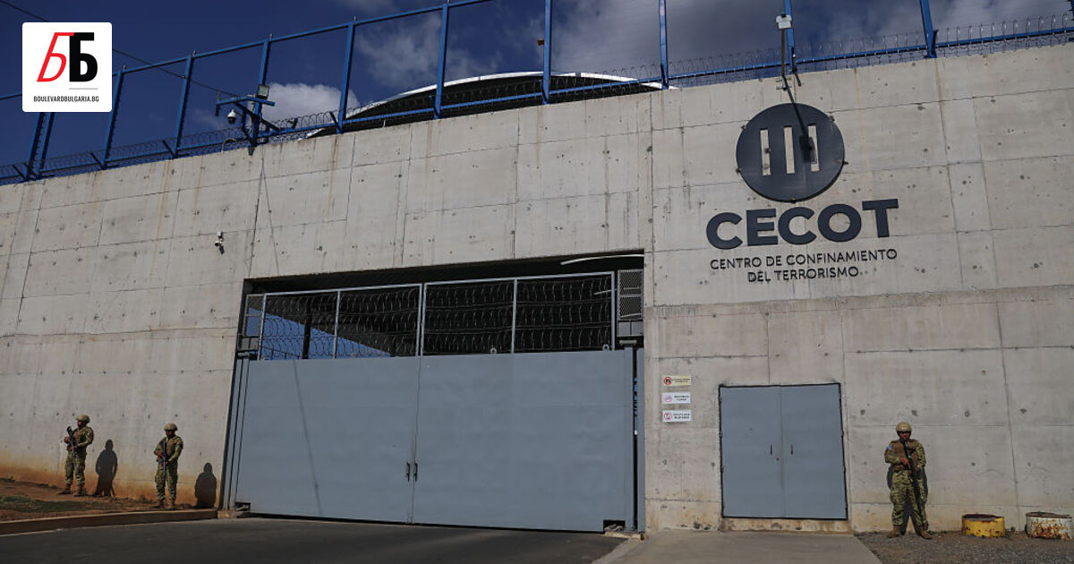 Върховният съд на САЩ издаде спешна заповед, с която временно