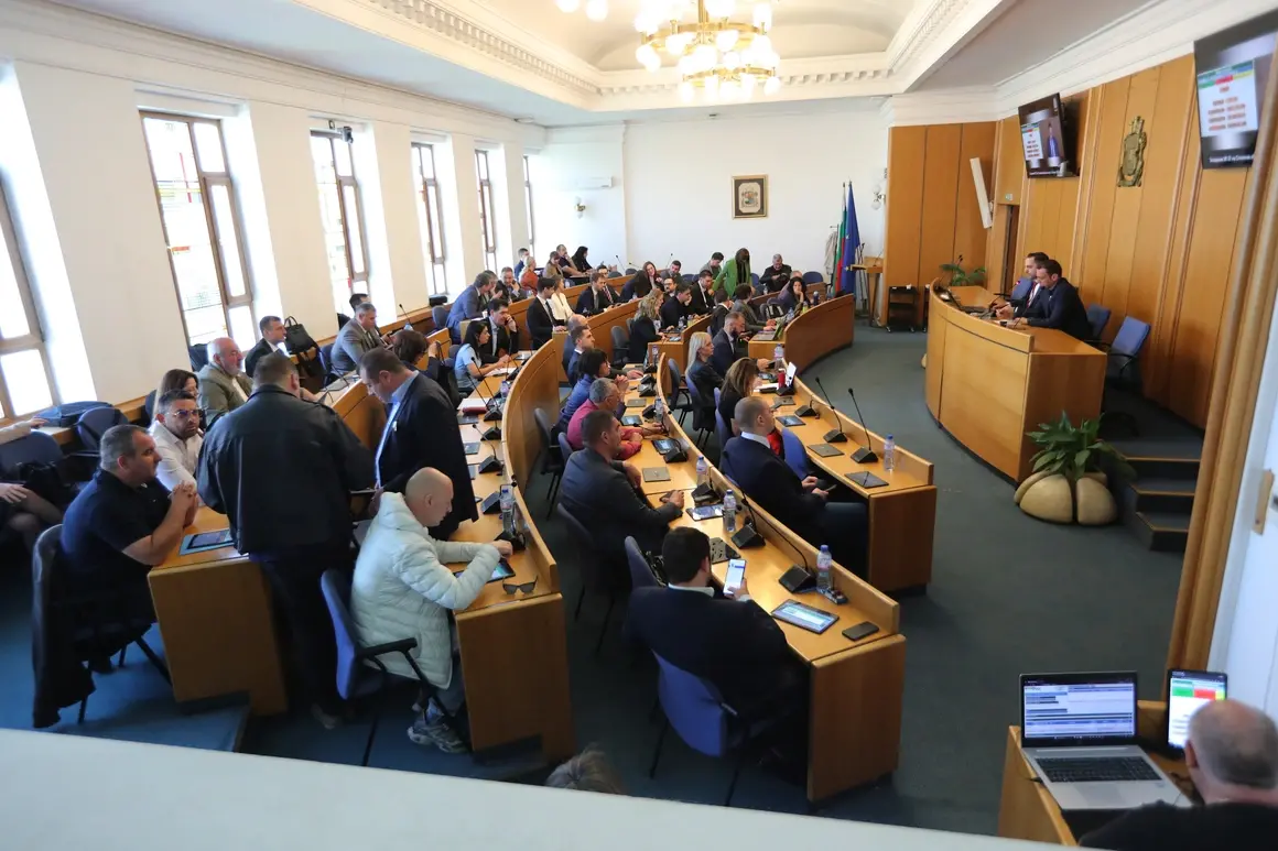 Кметът на "Люлин" твърди, че е подал сигнал в ПП за предложен подкуп от "висш партиен кадър"