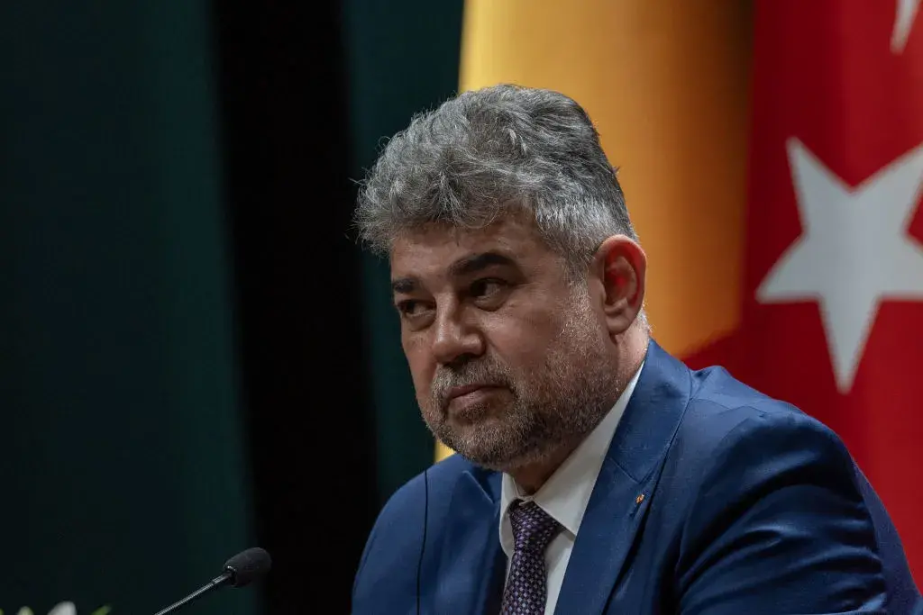 Кабинетът на Румъния се разпадна, Чолаку подава оставка като премиер