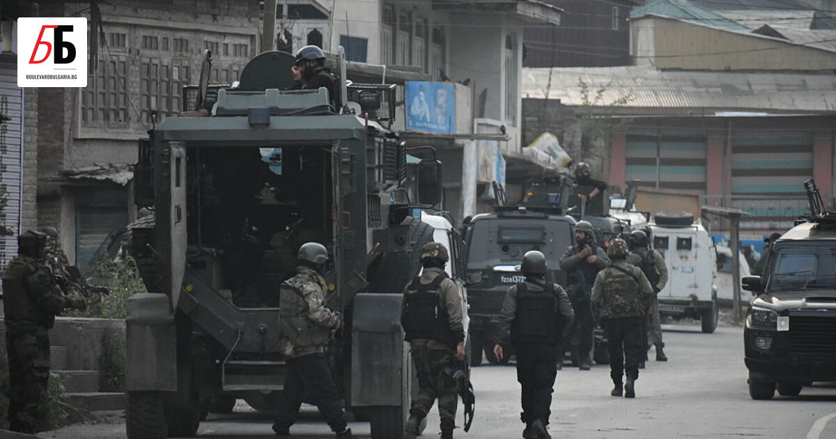 Индийската армия съобщи, че е нанесла удари по терористична инфраструктура