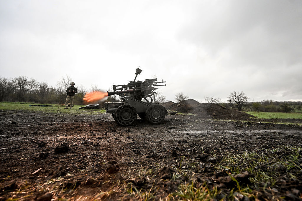 Унгарски шпиони събирали информация за военни обекти  в Украйна
