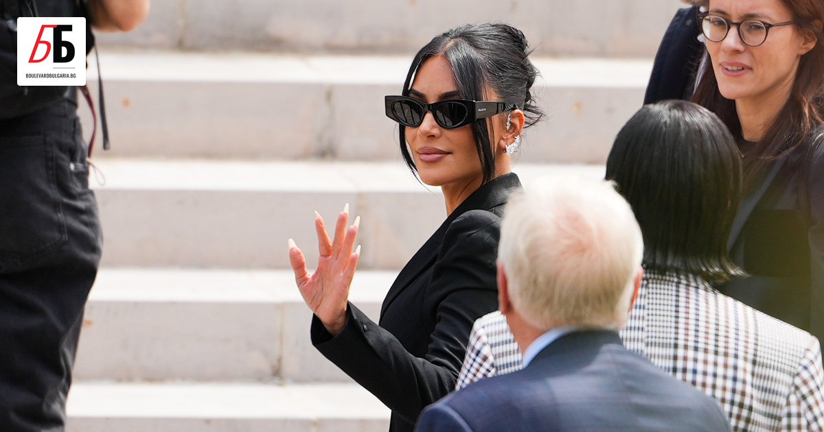 Ким Кардашиян се яви в съда в Париж, за да