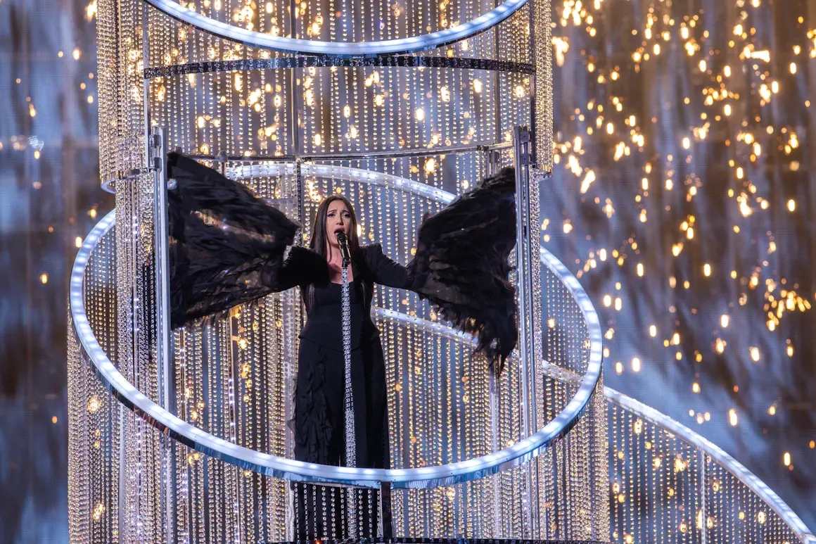 Yuval Raphael - "New Day Will Rise" (Израел)