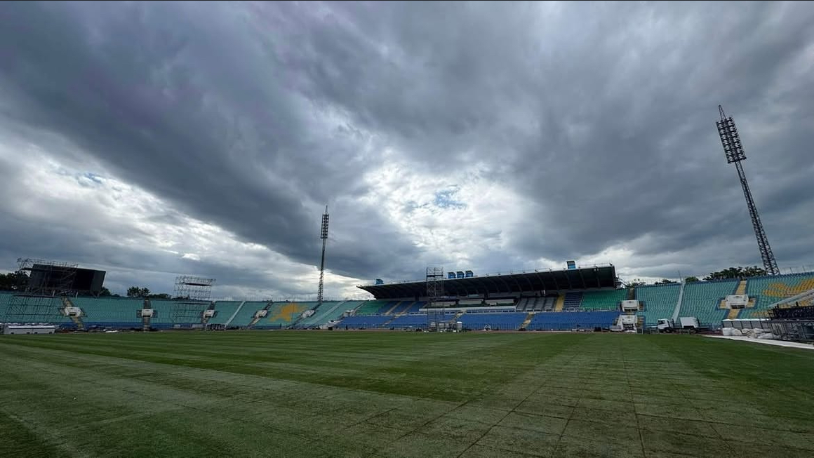 Преди финала за Купата: теренът на “Васил Левски” е в лошо състояние