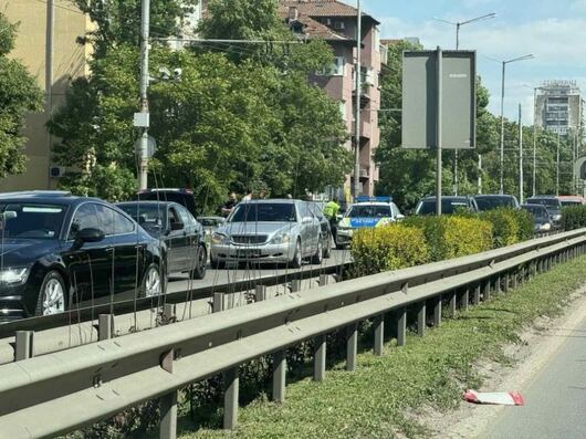 Верижна катастрофа предизвика задръстване на бул. "Цариградско шосе"
