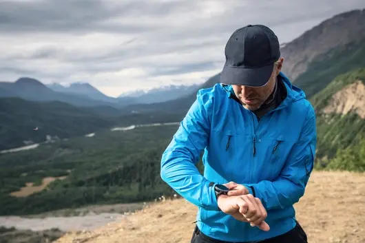 Новата година започва с по-добри навици – и един умен съюзник на китката