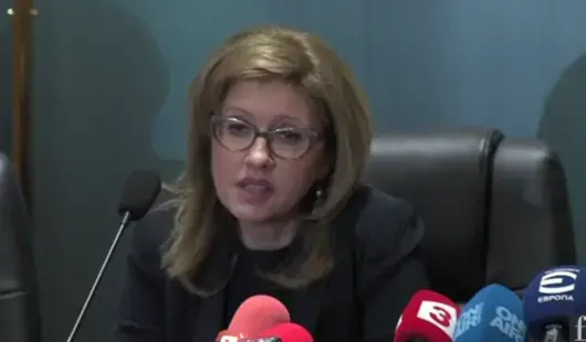Емилия Русинова, свързвана с „Осемте джуджета“, временно застава начело на СГП