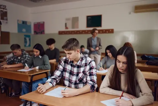 Излязоха резултатите от държавните зрелостни изпити - къде да ги проверите