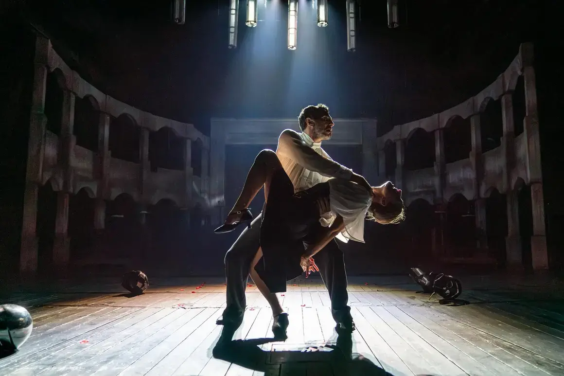 "Аскеер" 2025: Триумф на "Без кръв" на Диана Добрева и още победители в театралните награди