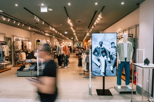Jack & Jones обогатява мъжкия гардероб с нов магазин в The Mall