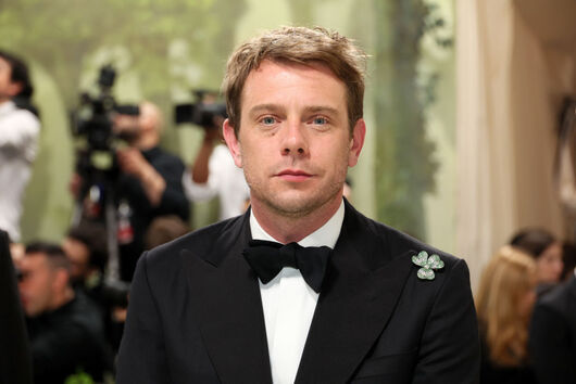 След напускането на Loewe Джонатан Андерсън застава начело на Dior