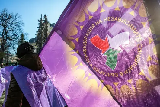 Протест блокира Дунав мост 2 - и служители на пътната агенция искат повече пари