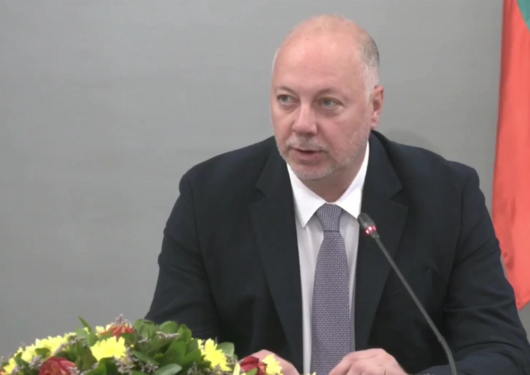Желязков подписа меморандум за защита на потребителите при въвеждането на еврото