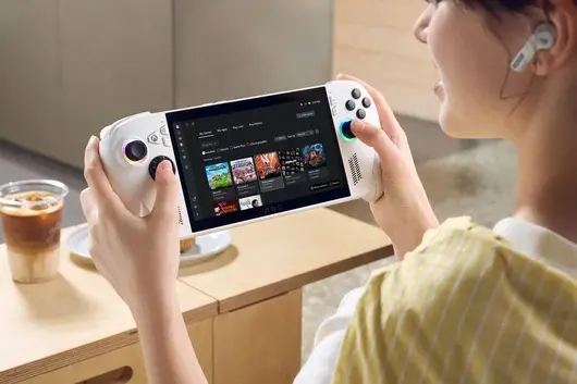 Microsoft пуска нов конкурент в гейминга - първия си портативен Xbox