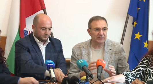 Властите разкриха още "домове на ужасите": Извеждат 130 души от три незаконни хосписа във Варна