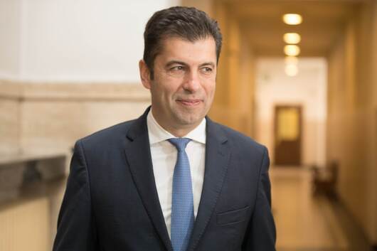 Адвокатите на Кирил Петков поискаха отвод на съдебния състав по делото за ареста на Борисов