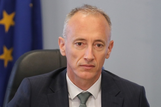 Средната оценка на матурата по български е добър 4,27. На втория зрелостен изпит - 4,81