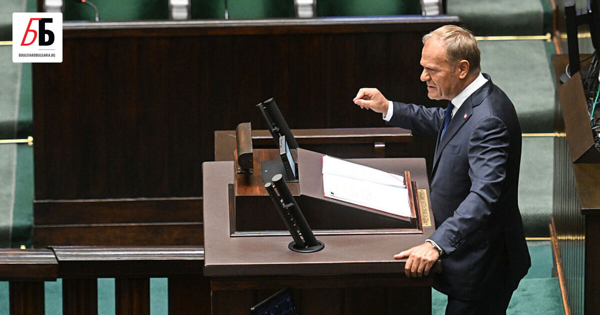 Премиерът на Полша Доналд Туск изправя правителството си пред вот