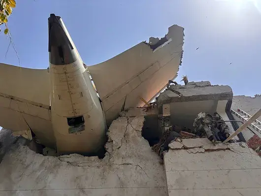 Фаталната първа катастрофа на "най-сигурния пътнически самолет" Boeing Dreamliner