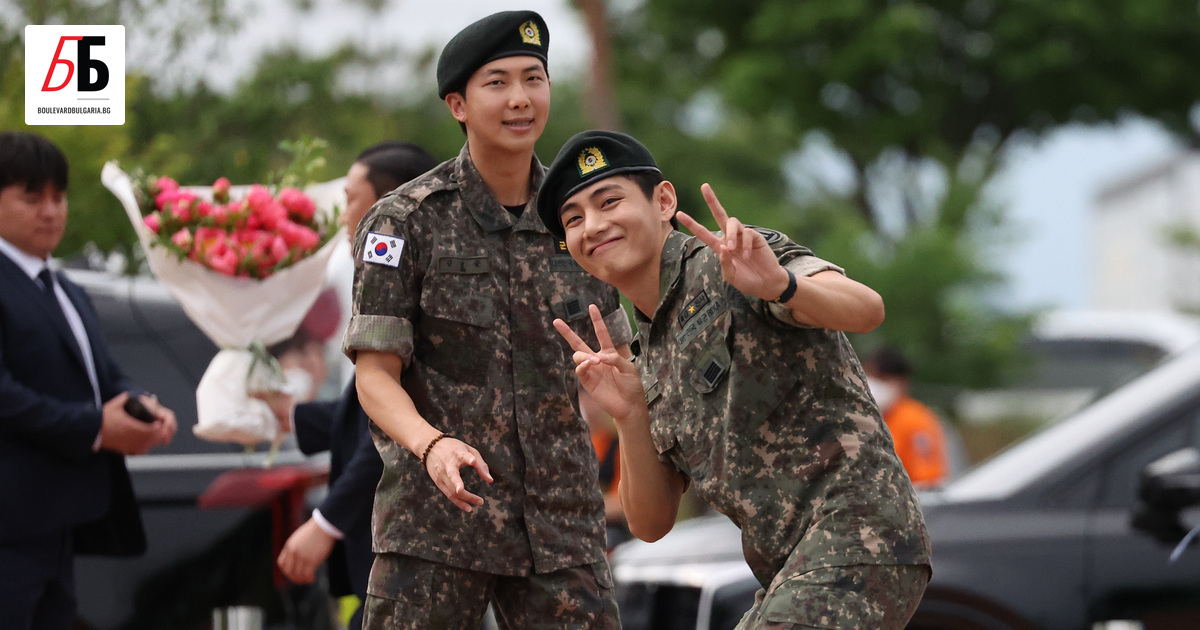 Те са в света на K-pop музиката. На върха на