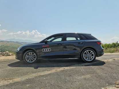  Новото Audi A3: Колата, която харесва завоите 