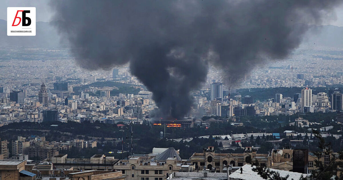 Доналд Тръмп е поставил двуседмичен срок, за да реши дали