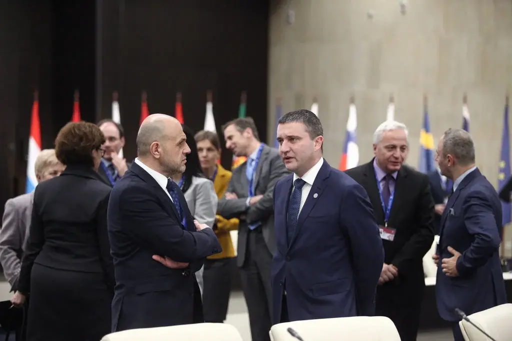 ГЕРБ си изми ръцете от Горанов и го прехвърли на "независимата съдебна власт"