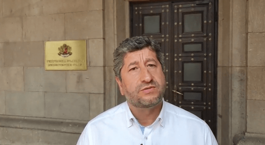 Христо Иванов: Борисов отклонява вниманието, за да спаси Гешев