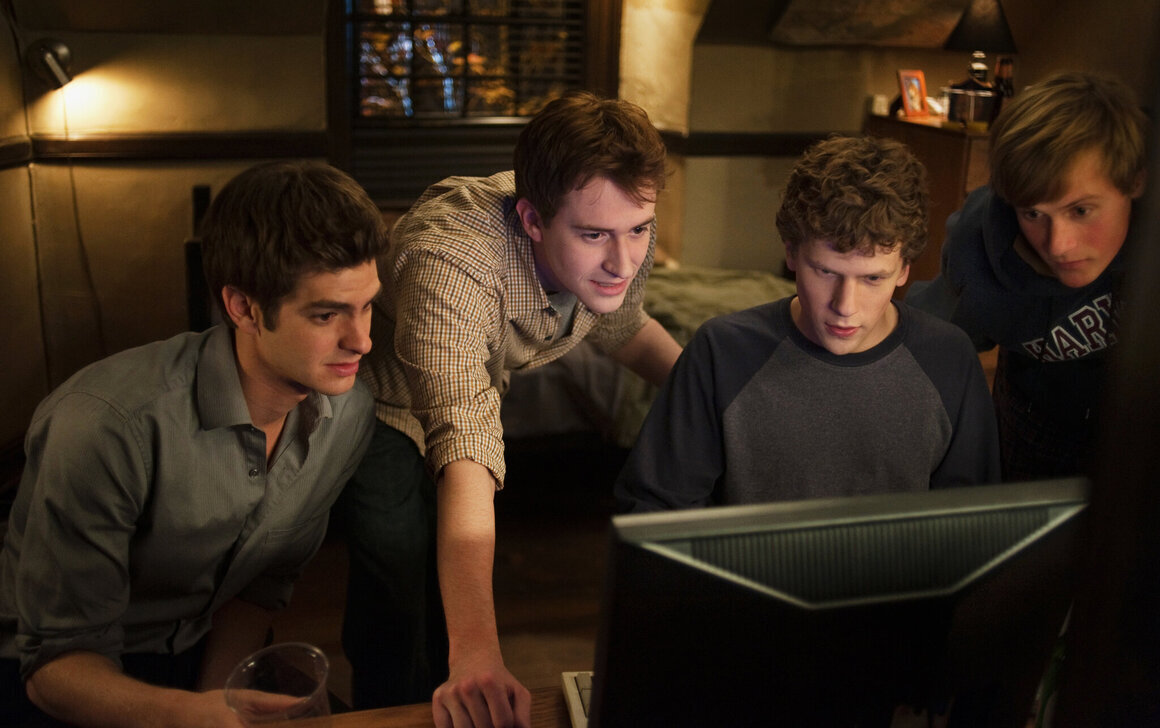 Легендарният Арън Соркин ще снима втора част на "The Social Network" за Facebook
