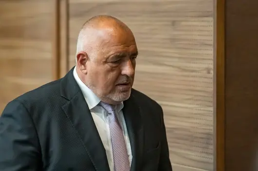 Сутрешни прозрения: Пари за млади лекари ще има, ако българите ходят на море в България