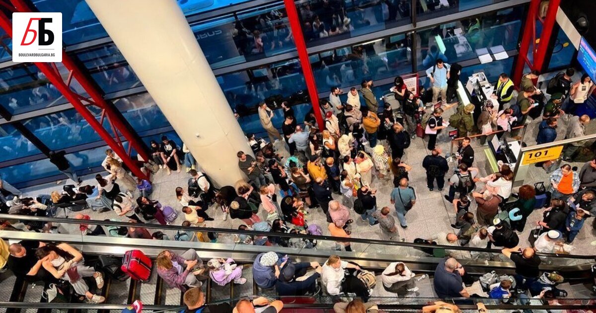 Над 2000 полета в Русия бяха засегнати в последните три