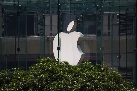 Apple обвини ЕК, че надхвърля правомощията си и налага „объркващи бизнес условия“ 