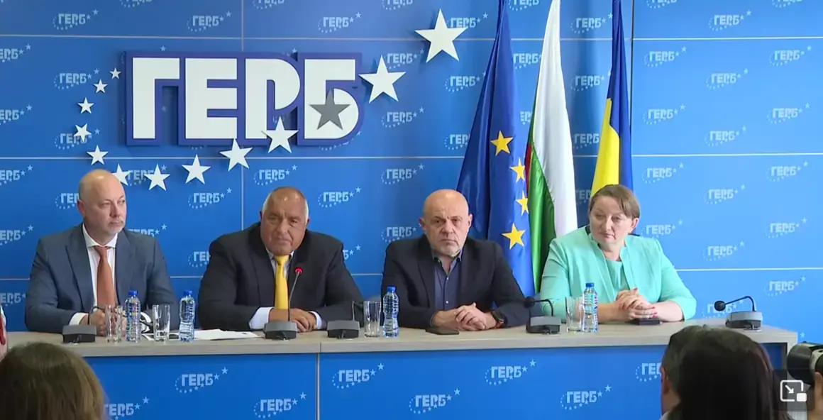 ГЕРБ отчете успеха с еврото в партийната централа вместо в Министерския съвет