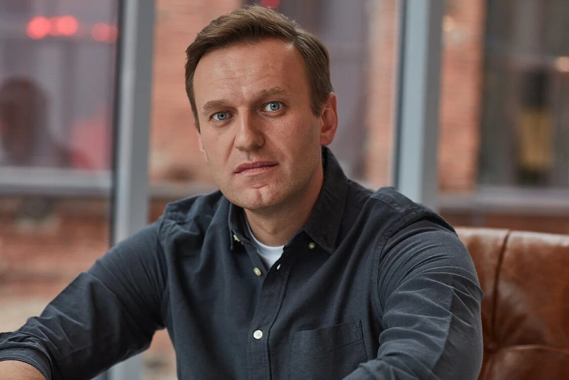 Алексей Навални е в кома след отравяне (обновена)
