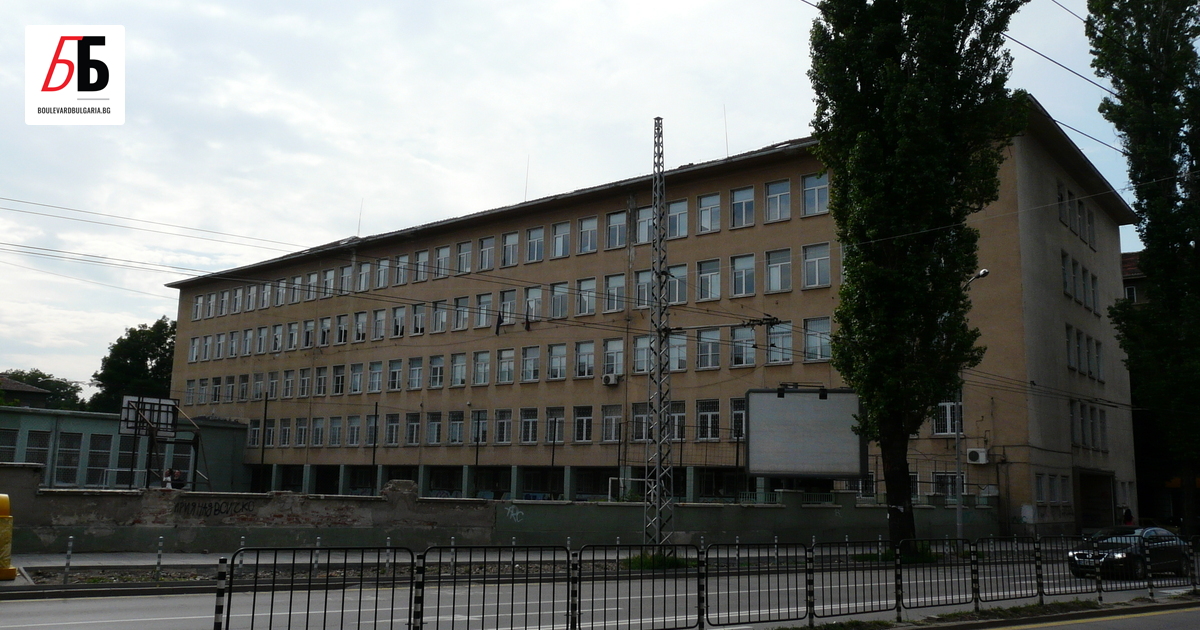 Испанската гимназия Мигел де Сервантес е най-желаното училище за прием