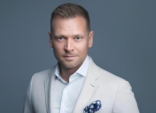 Империята на Ищван Тиборц – зетят на Орбан, който отрича да се облагодетелства от властта