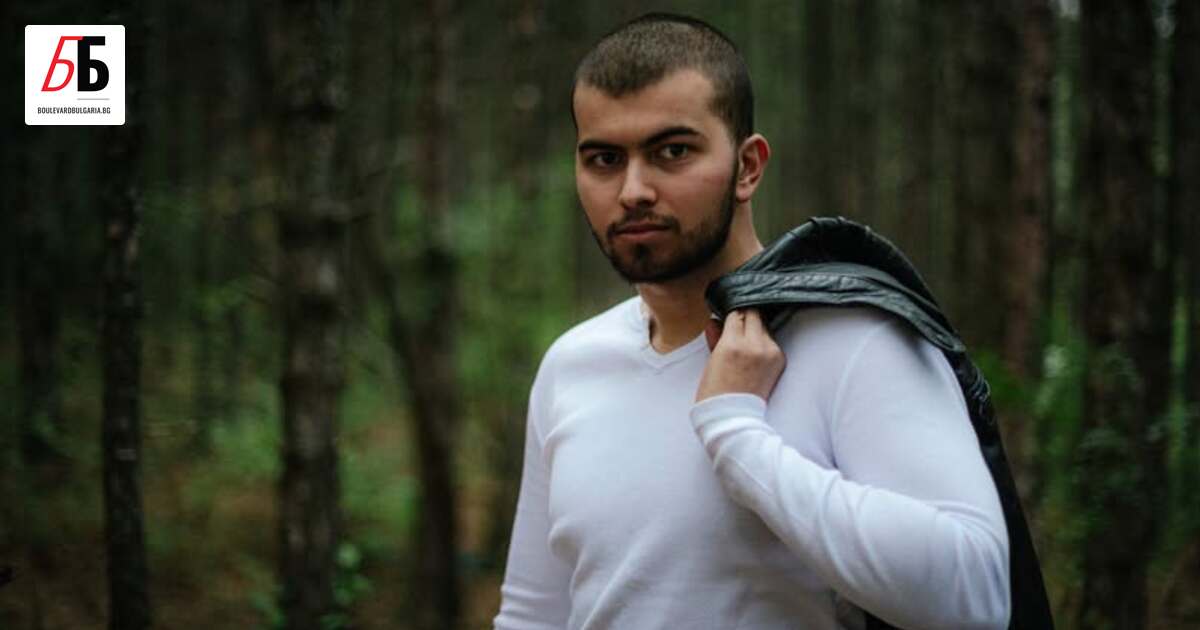 Едва на 24-годишна възраст е починал Иво Христов - писател,