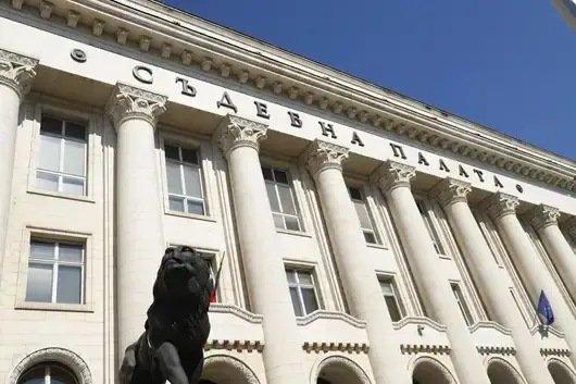 Съдът смекчи максимално мерките на две от обвинените по делото срещу Никола Барбутов 