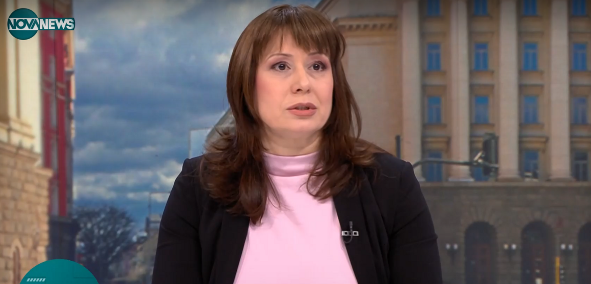 ГЕРБ получи омбудсман. Велислава Делчева може да бъде и служебен премиер