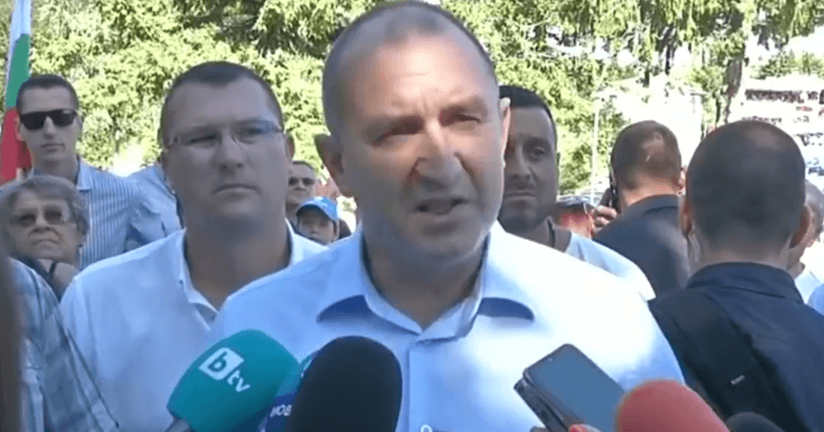 Румен Радев: Мафията се опитва да вкара България в глух коловоз