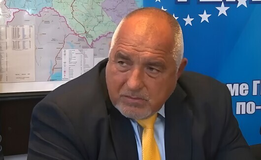Борисов "приши" Пеевски към ПП-ДБ и намекна, че мнозинството се разпада