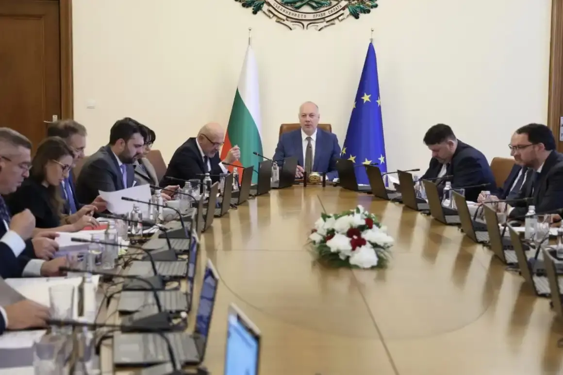 Кабинетът създаде "Магазин за хората", както поиска Делян Пеевски