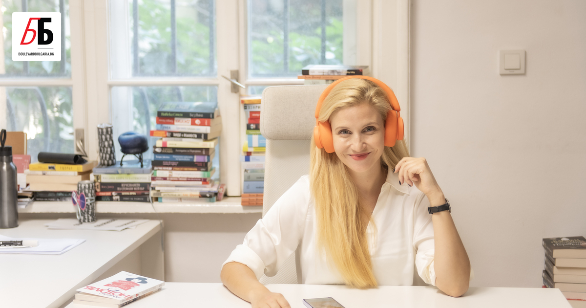 Зад всяка издадена книга стои дълъг процес, за който читателят